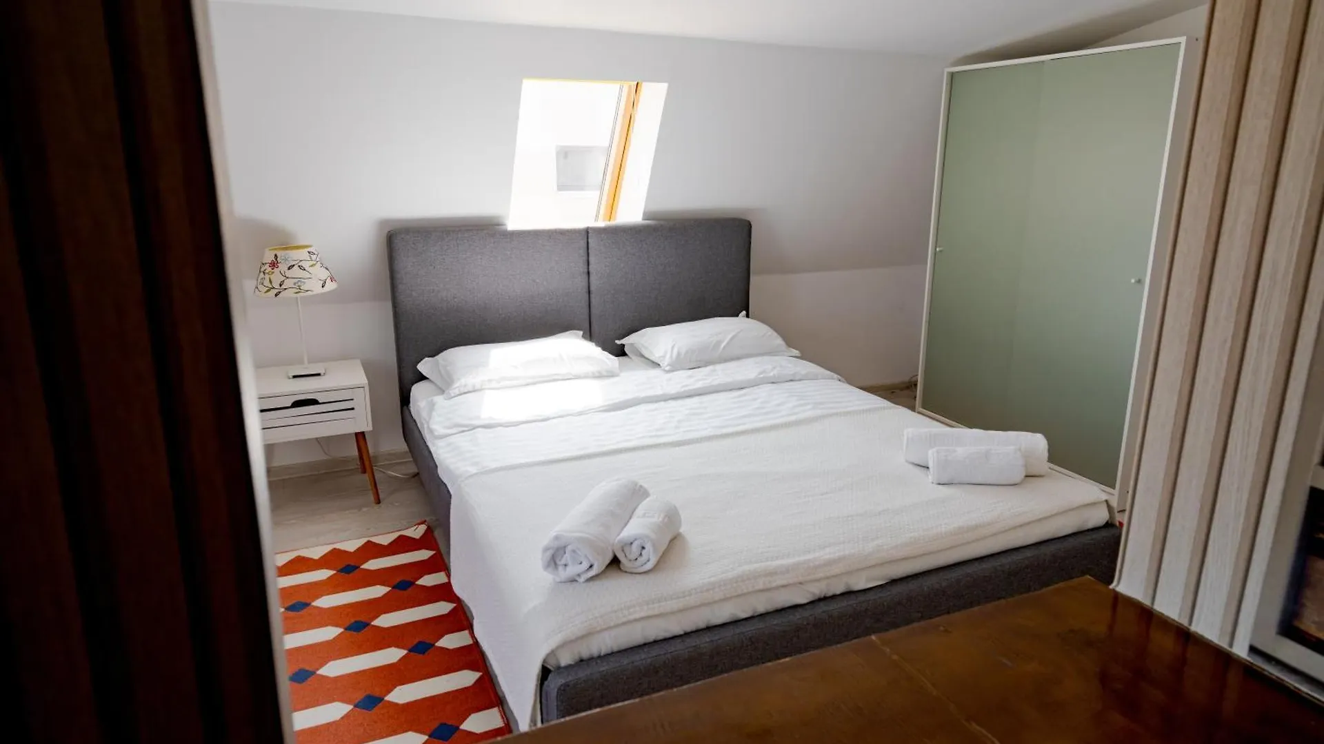 Central Muse Apartment Bucharest