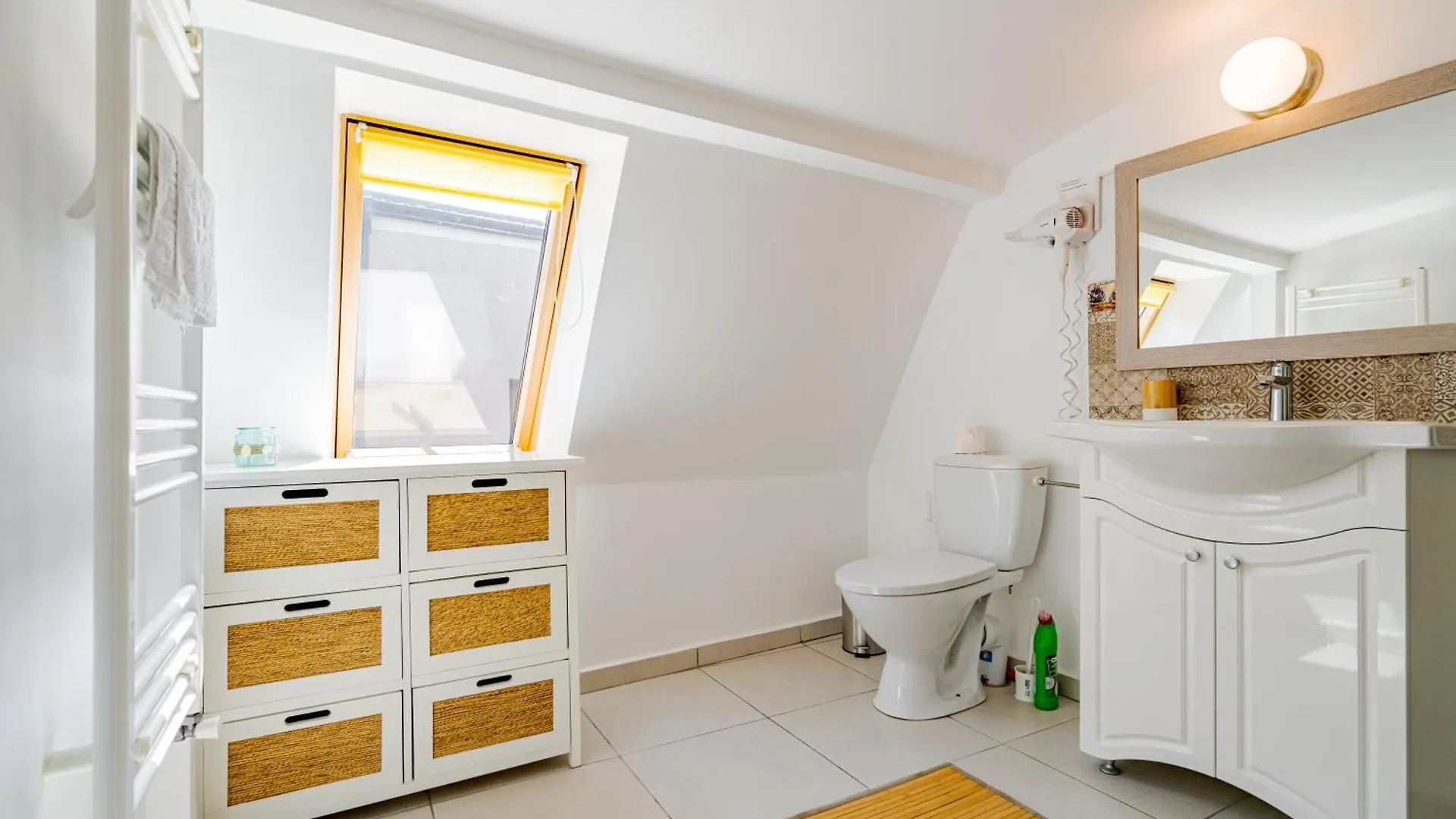Central Muse Apartment Bucharest 0*,  Romania