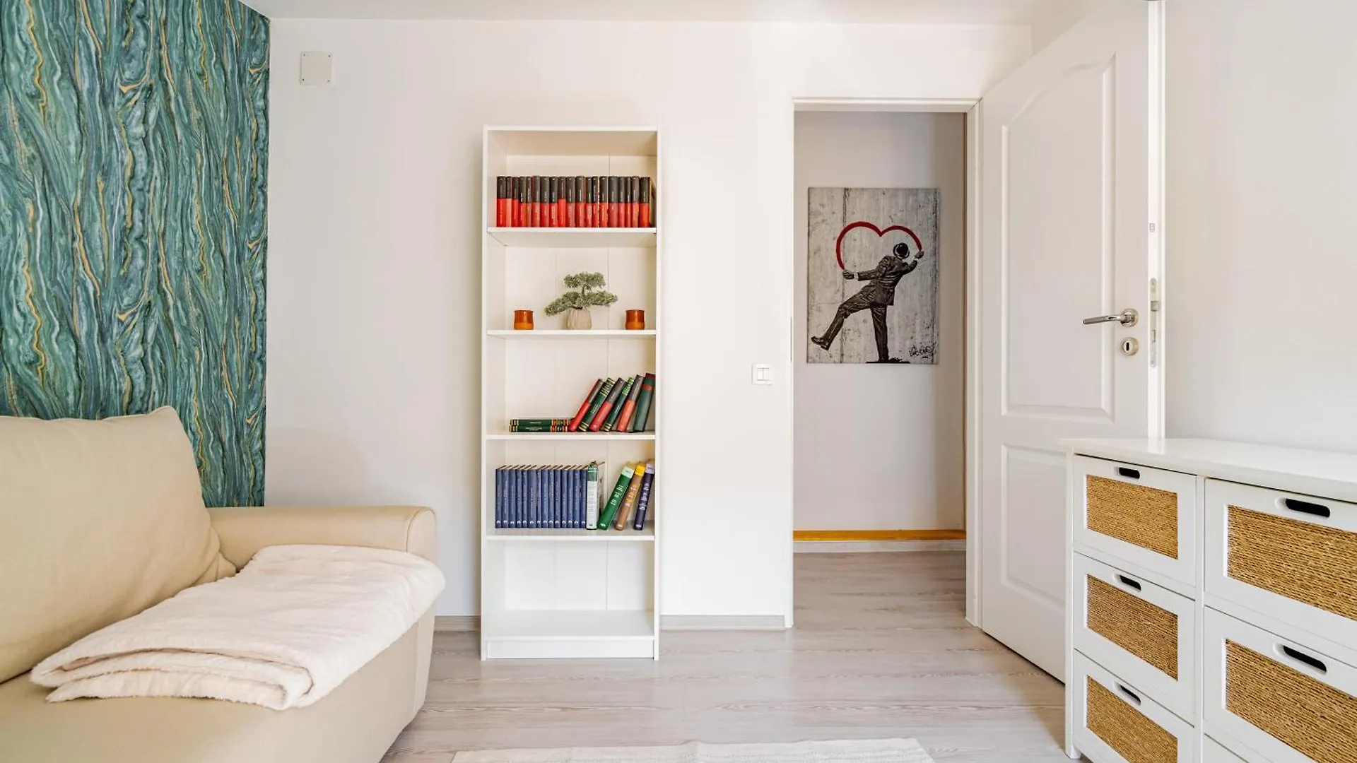 Central Muse Apartment Bucharest 0*,  Romania